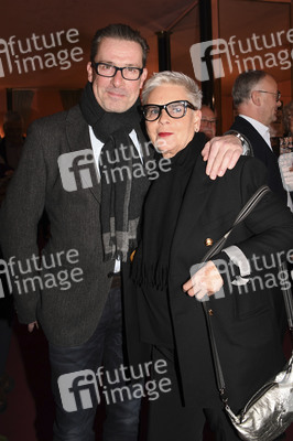 Theaterpremiere 'Trennung frei Haus' in München